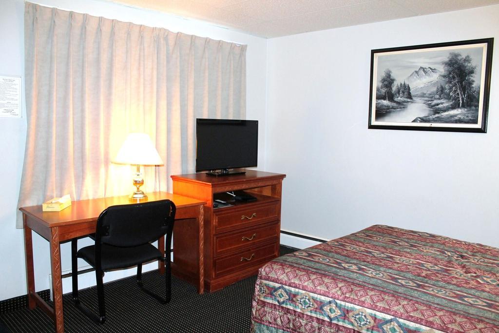 Tel Star Motel Brooks Chambre photo
